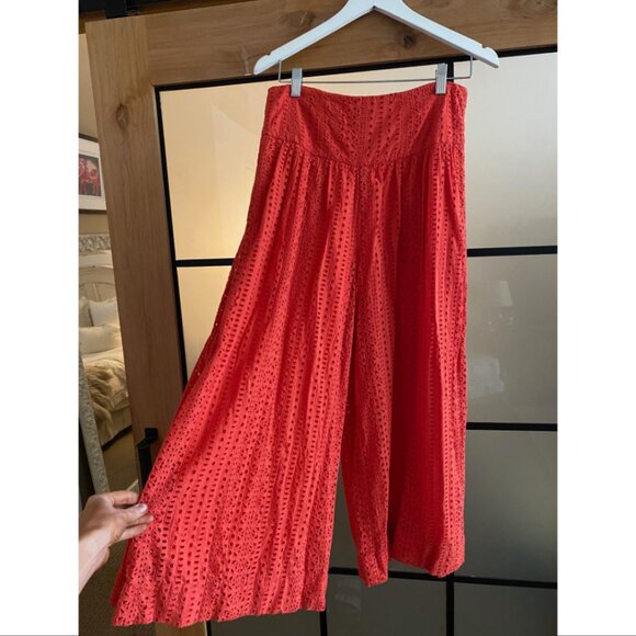 Anthropologie Eyelet Wide-Leg Pants Size 6 - Picture 4 of 5